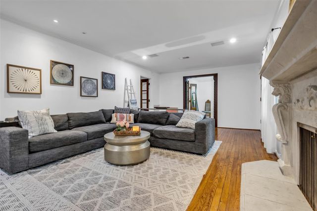1503 Banks Street, Houston, TX 77006