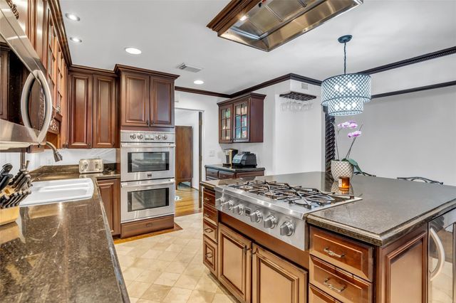 1503 Banks Street, Houston, TX 77006