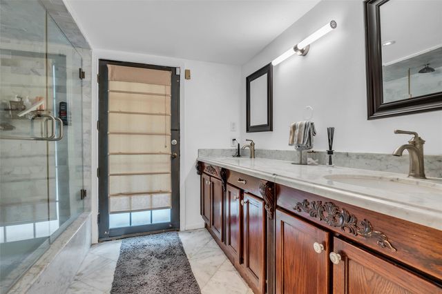 1503 Banks Street, Houston, TX 77006