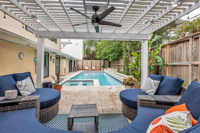 1503 Banks Street, Houston, TX 77006
