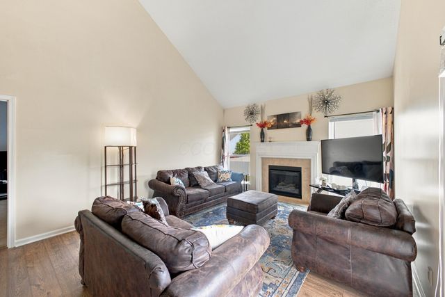 483 Pruden Drive, Pickerington, OH 43147