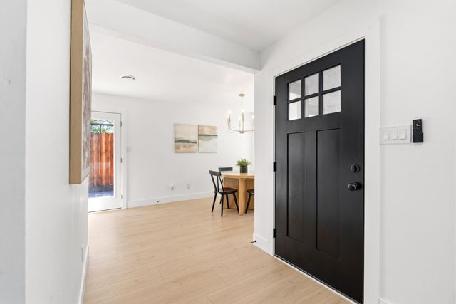 179 Daniels Dr, Auburn, CA 95603