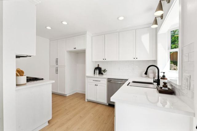 179 Daniels Dr, Auburn, CA 95603