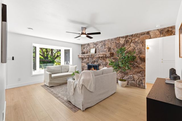 179 Daniels Dr, Auburn, CA 95603