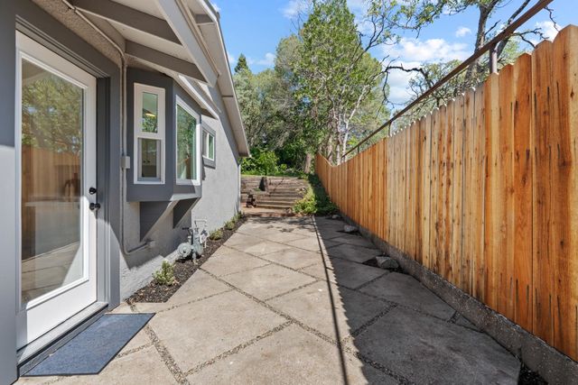 179 Daniels Dr, Auburn, CA 95603