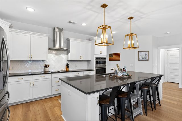 109 Woodcross Drive, Simpsonville, SC 29681