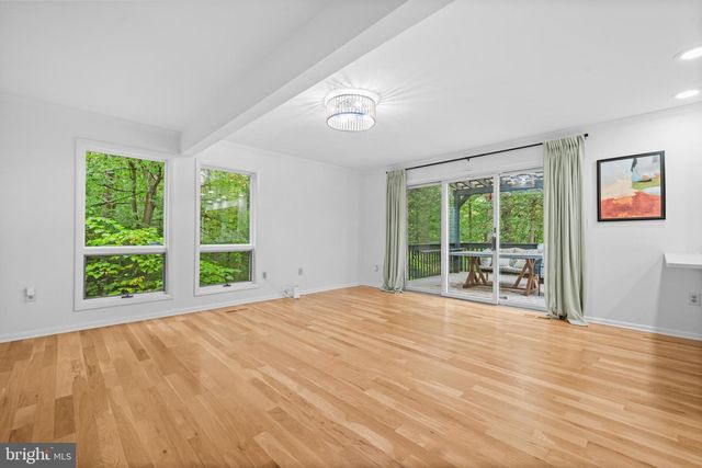 2023 HUNTCLIFF DR, Gambrills, MD 21054