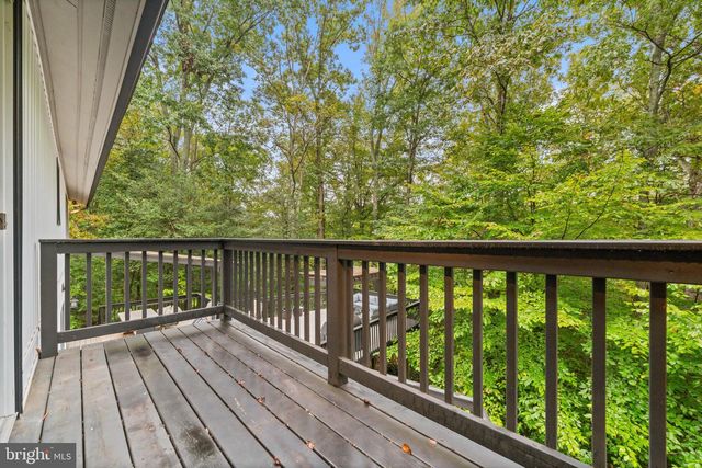 2023 HUNTCLIFF DR, Gambrills, MD 21054