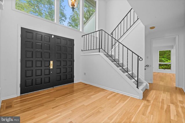 2023 HUNTCLIFF DR, Gambrills, MD 21054