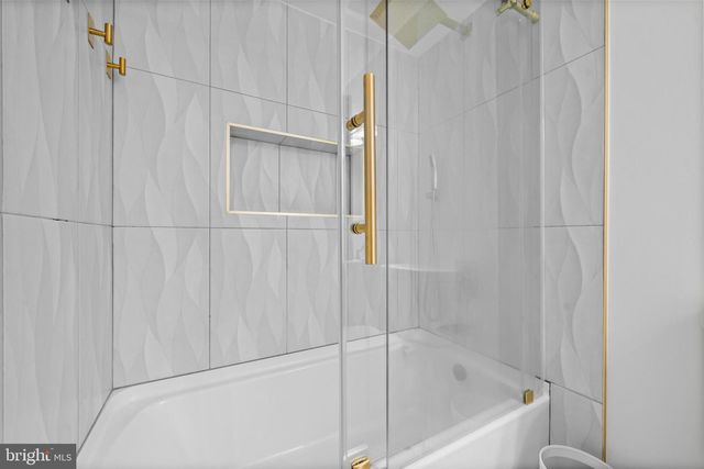 2023 HUNTCLIFF DR, Gambrills, MD 21054