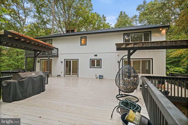 2023 HUNTCLIFF DR, Gambrills, MD 21054