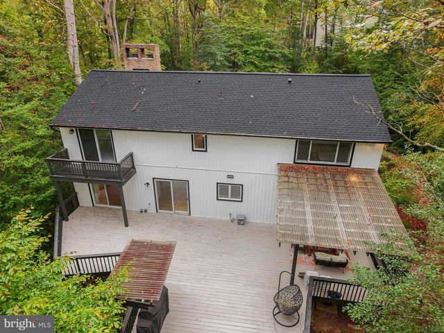 2023 HUNTCLIFF DR, Gambrills, MD 21054