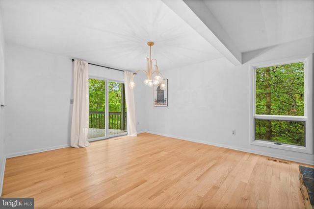 2023 HUNTCLIFF DR, Gambrills, MD 21054