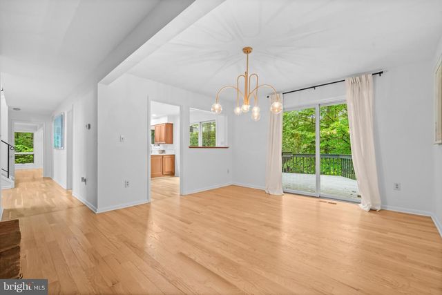 2023 HUNTCLIFF DR, Gambrills, MD 21054