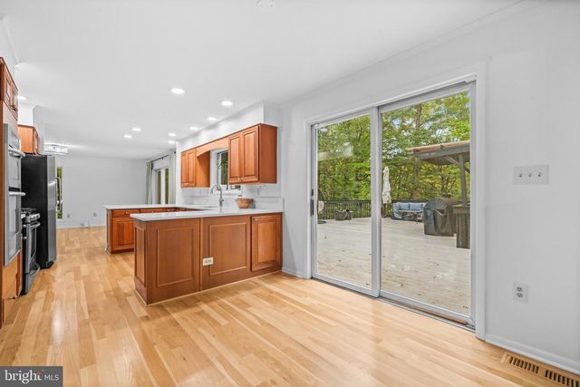 2023 HUNTCLIFF DR, Gambrills, MD 21054