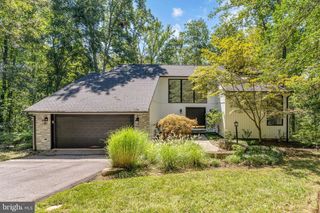 2023 HUNTCLIFF DR, Gambrills, MD 21054