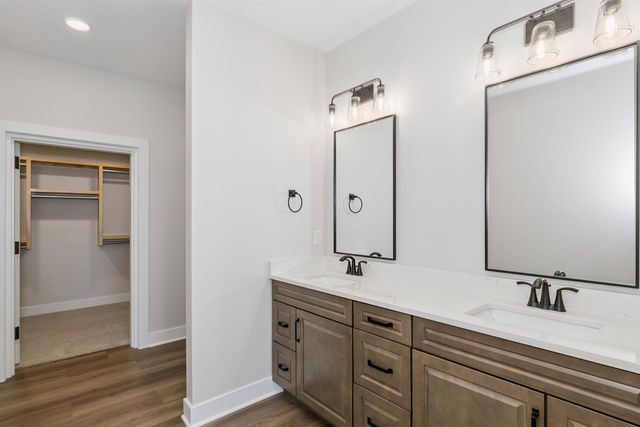 313 W Boxthorn, Andover, KS 67002