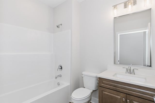 313 W Boxthorn, Andover, KS 67002