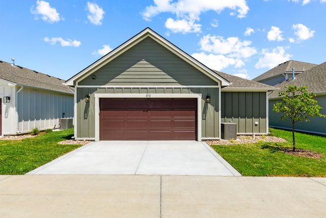 313 W Boxthorn, Andover, KS 67002
