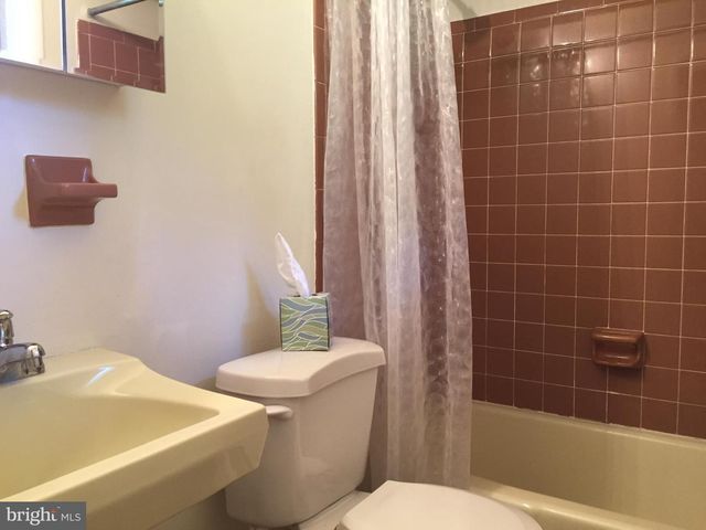 41 GARRETT AVE, Bryn Mawr, PA 19010