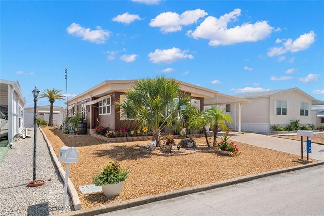 7402 GRAND PINE DRIVE, Hudson, FL 34667