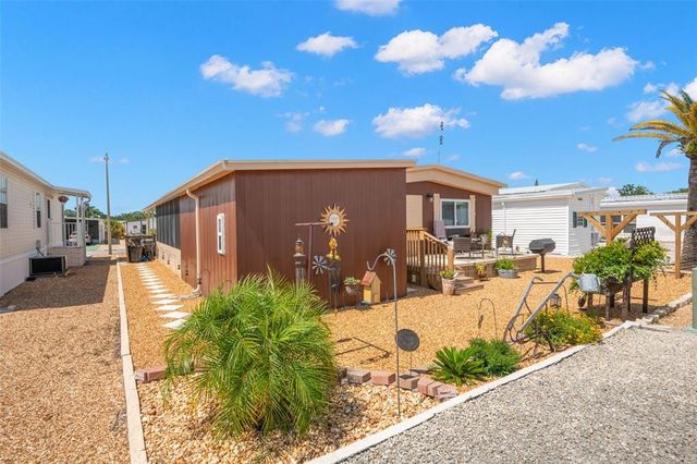 7402 GRAND PINE DRIVE, Hudson, FL 34667