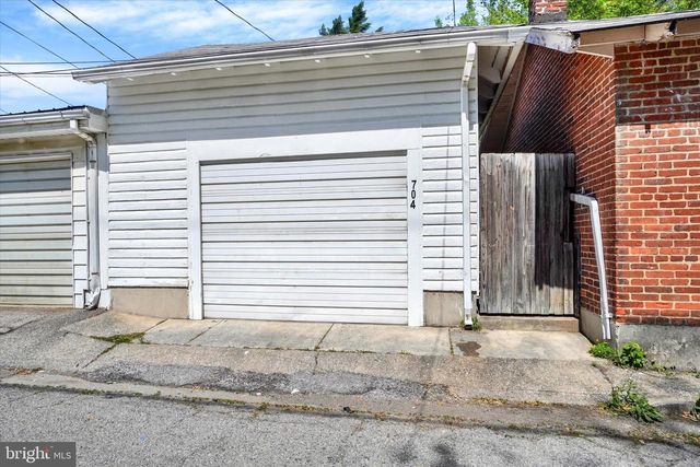 704 MADISON AVE, York, PA 17404