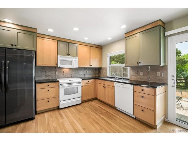 11416 San Joaquin Rdg, Littleton, CO 80127