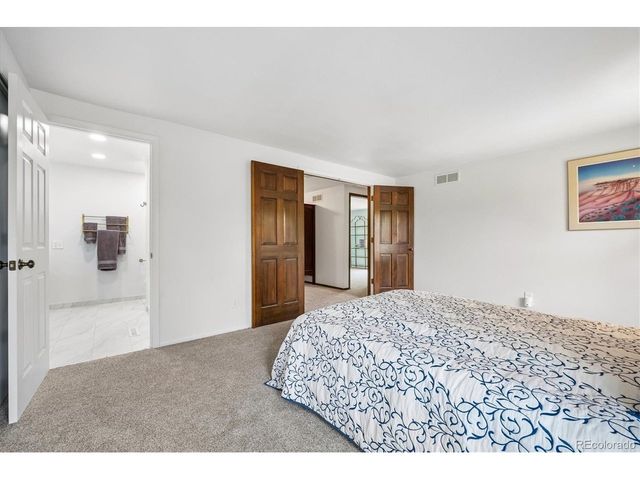 11416 San Joaquin Rdg, Littleton, CO 80127