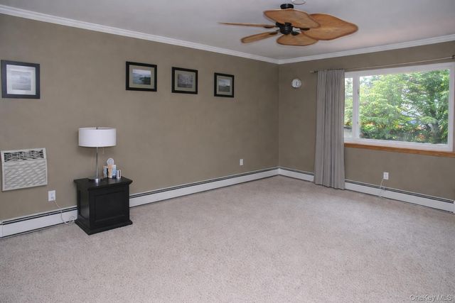 19 Nixon Street, Farmingville, NY 11738