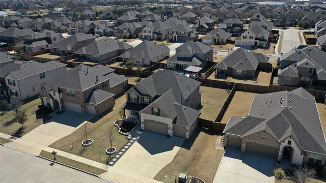 411 Fox Crossing Lane, Prosper, TX 75078