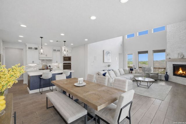 707 Quemada, San Antonio, TX 78245