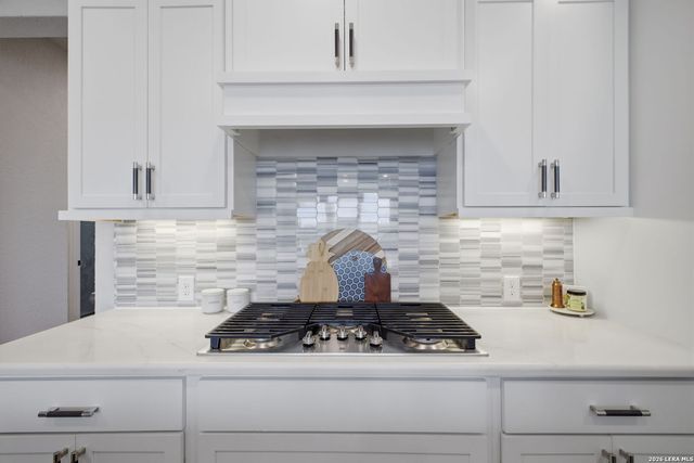 707 Quemada, San Antonio, TX 78245