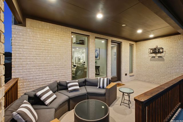 707 Quemada, San Antonio, TX 78245