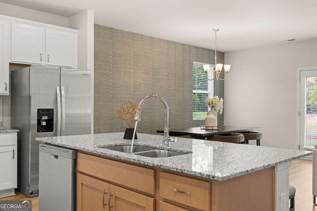 1281 Meadowbrook Drive, Jonesboro, GA 30238