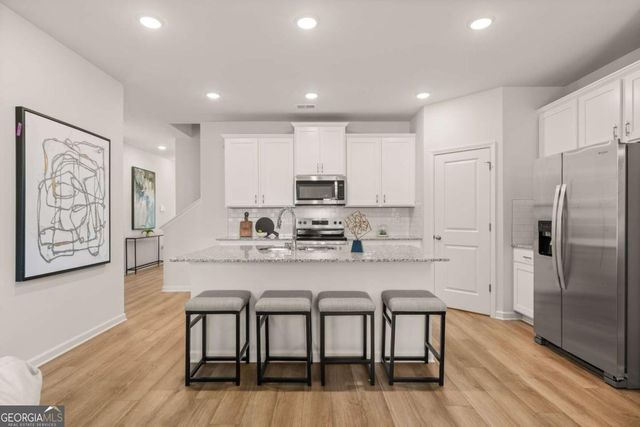 1281 Meadowbrook Drive, Jonesboro, GA 30238