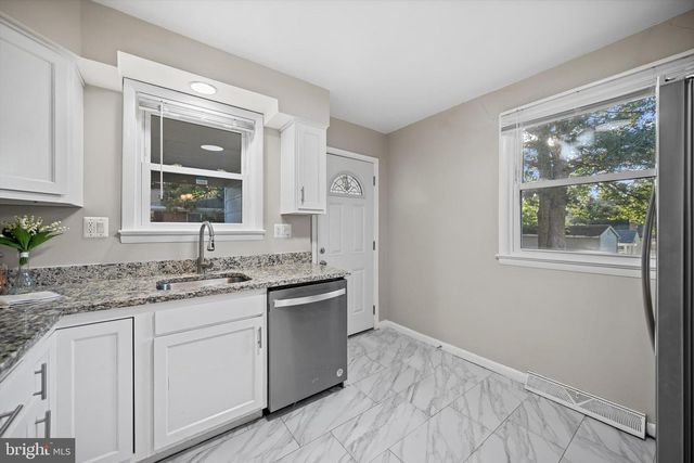 9109 PINEHURST DR, Fort Washington, MD 20744