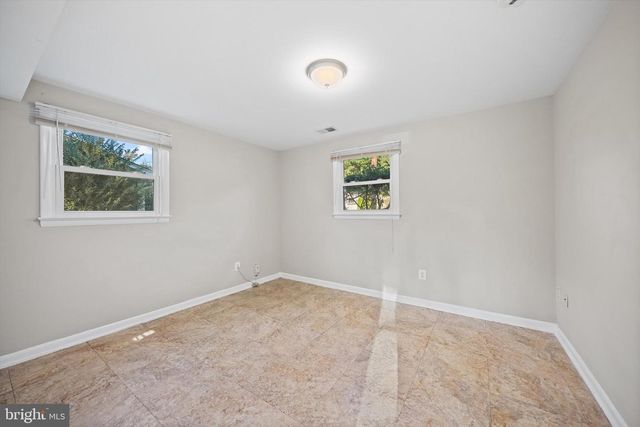 9109 PINEHURST DR, Fort Washington, MD 20744