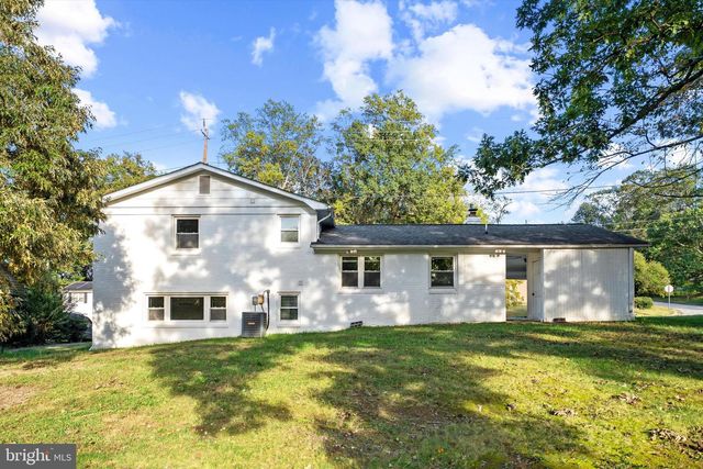 9109 PINEHURST DR, Fort Washington, MD 20744