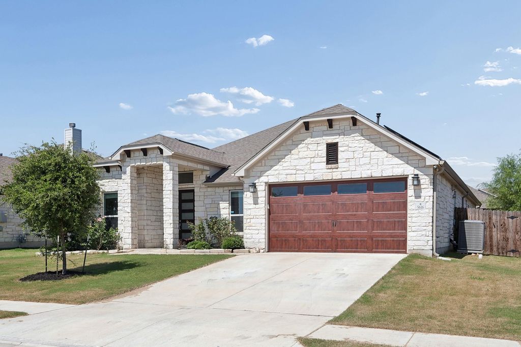 5616 Monrovia LN, Pflugerville, TX 78660
