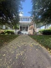 451 E Main St, Somerville Boro, NJ 08876