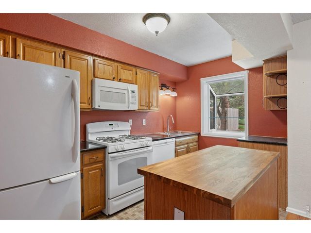 2243 Emery St D, Longmont, CO 80501