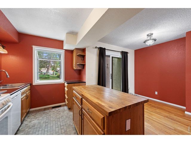 2243 Emery St D, Longmont, CO 80501