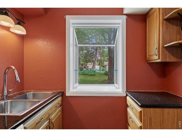 2243 Emery St D, Longmont, CO 80501