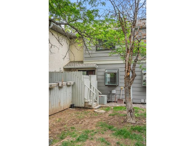 2243 Emery St D, Longmont, CO 80501