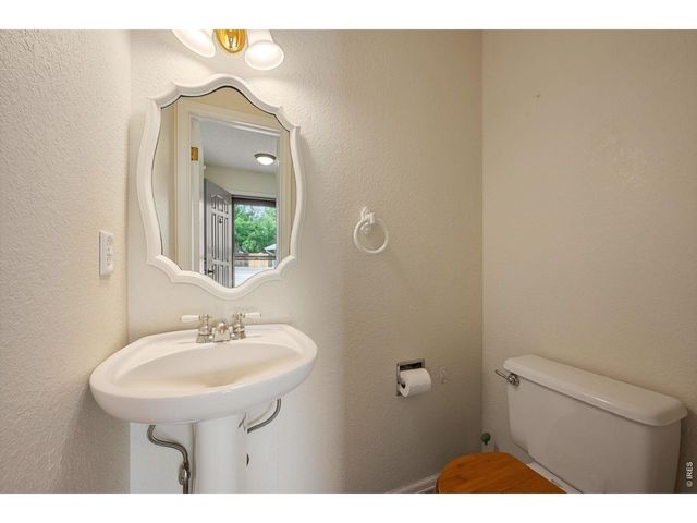2243 Emery St D, Longmont, CO 80501