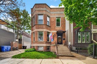 1715 W Balmoral Avenue, Chicago, IL 60640