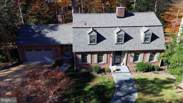 124 LAKE DR, Williamsburg, VA 23185