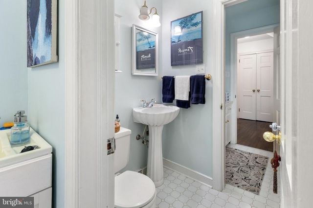 124 LAKE DR, Williamsburg, VA 23185