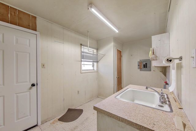 143 Josephine St, Larose, LA 70373